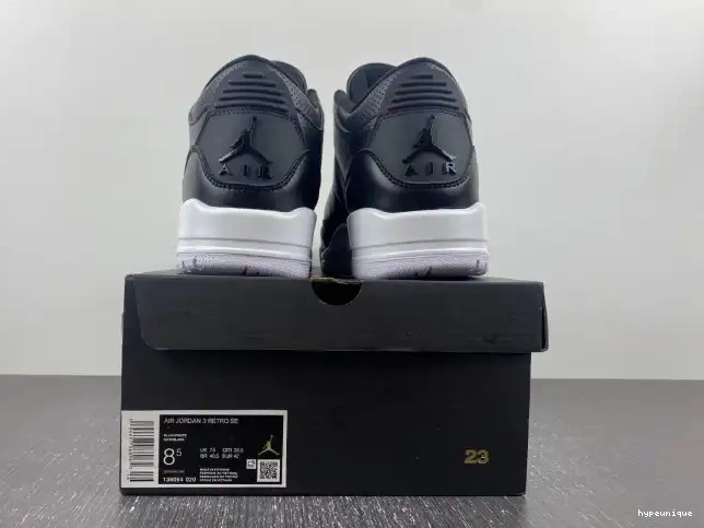 HYPE Cyber (2016) Retro 3 Jordan Monday 136064-020 0606